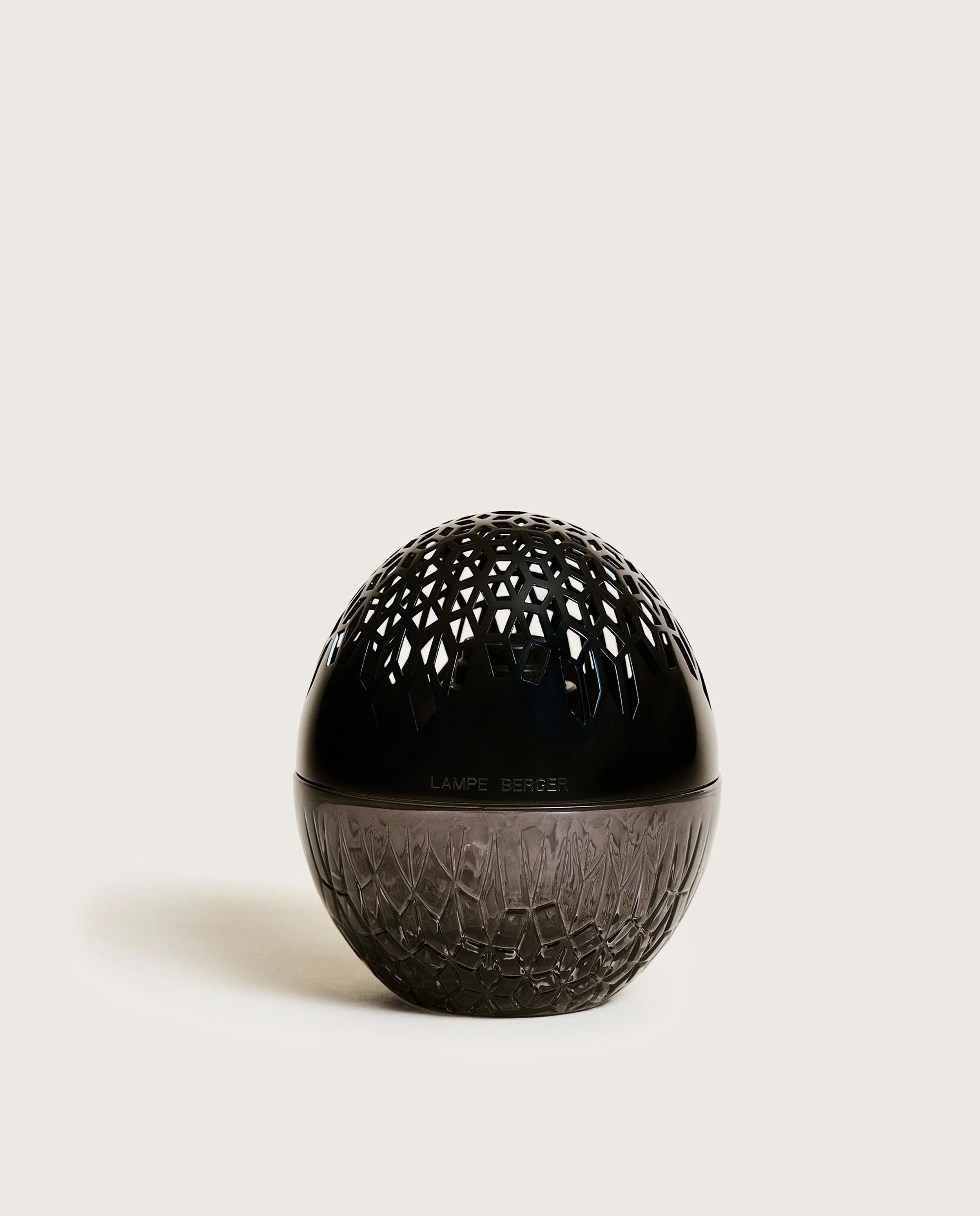 Luka Fragrance Lamp—Black