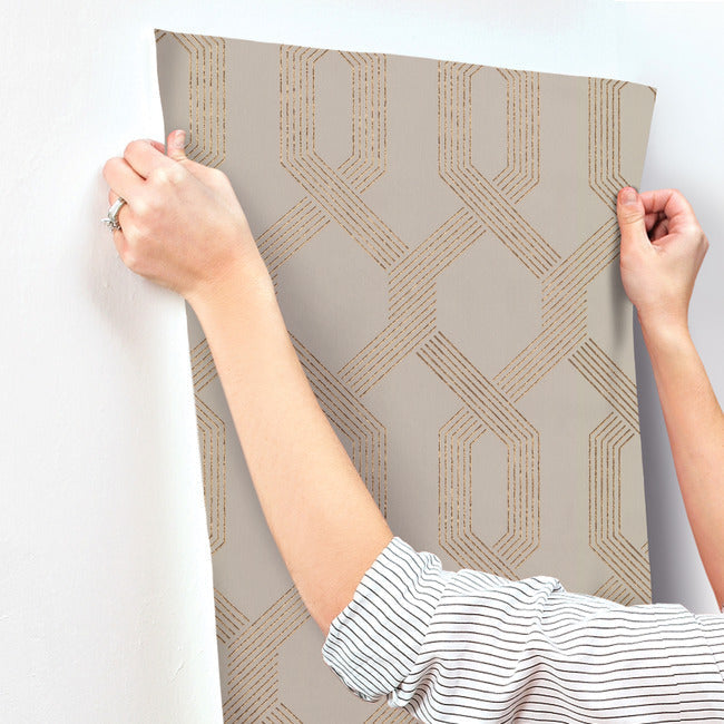 Viva Lounge Wallpaper- Beige/Gold Y6221201