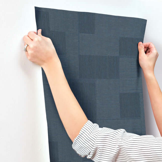 Contour Navy Wallpaper OI0706