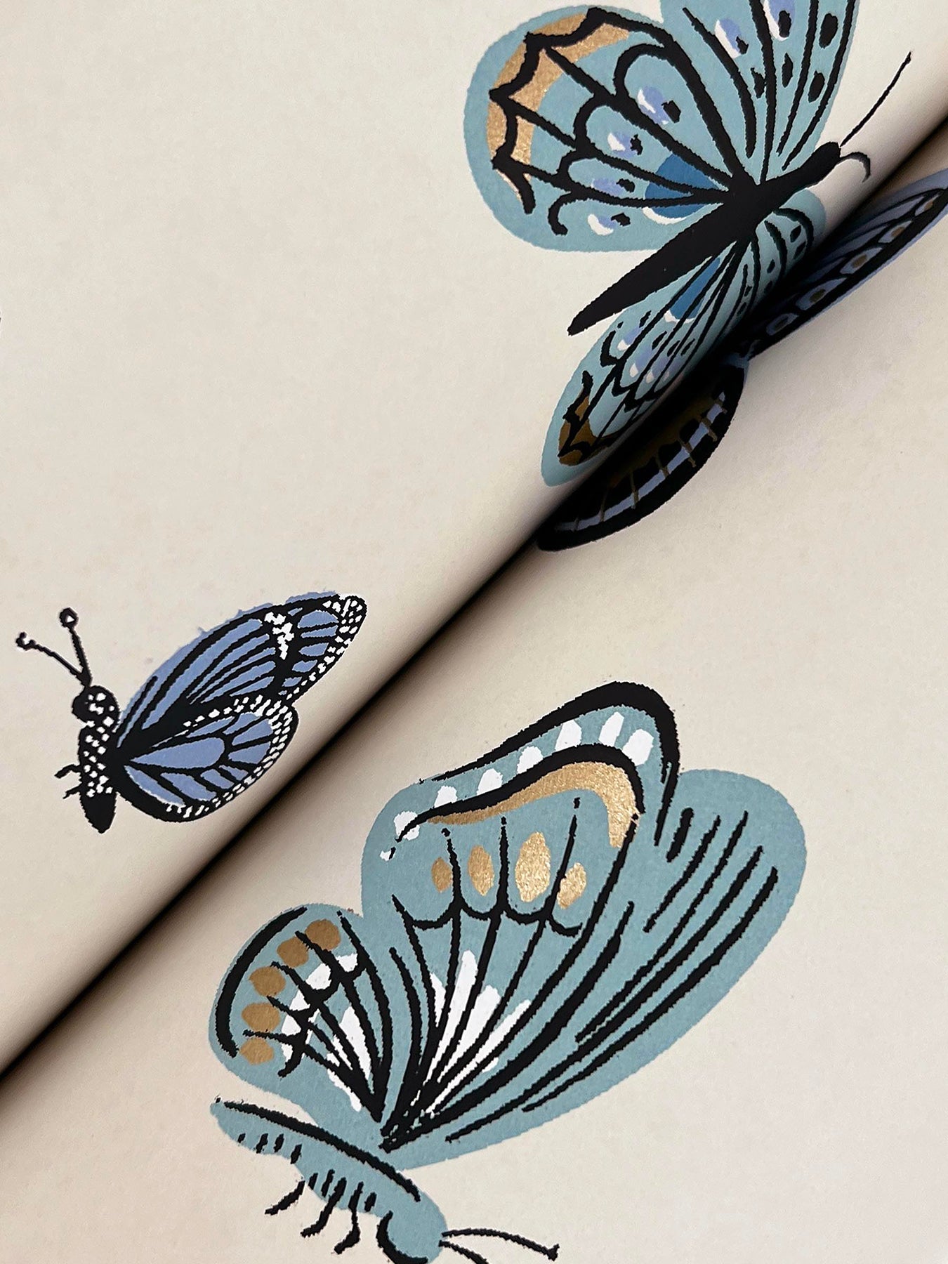 Rifle Paper Co. Butterfly House Wallpaper- Linen RF7412