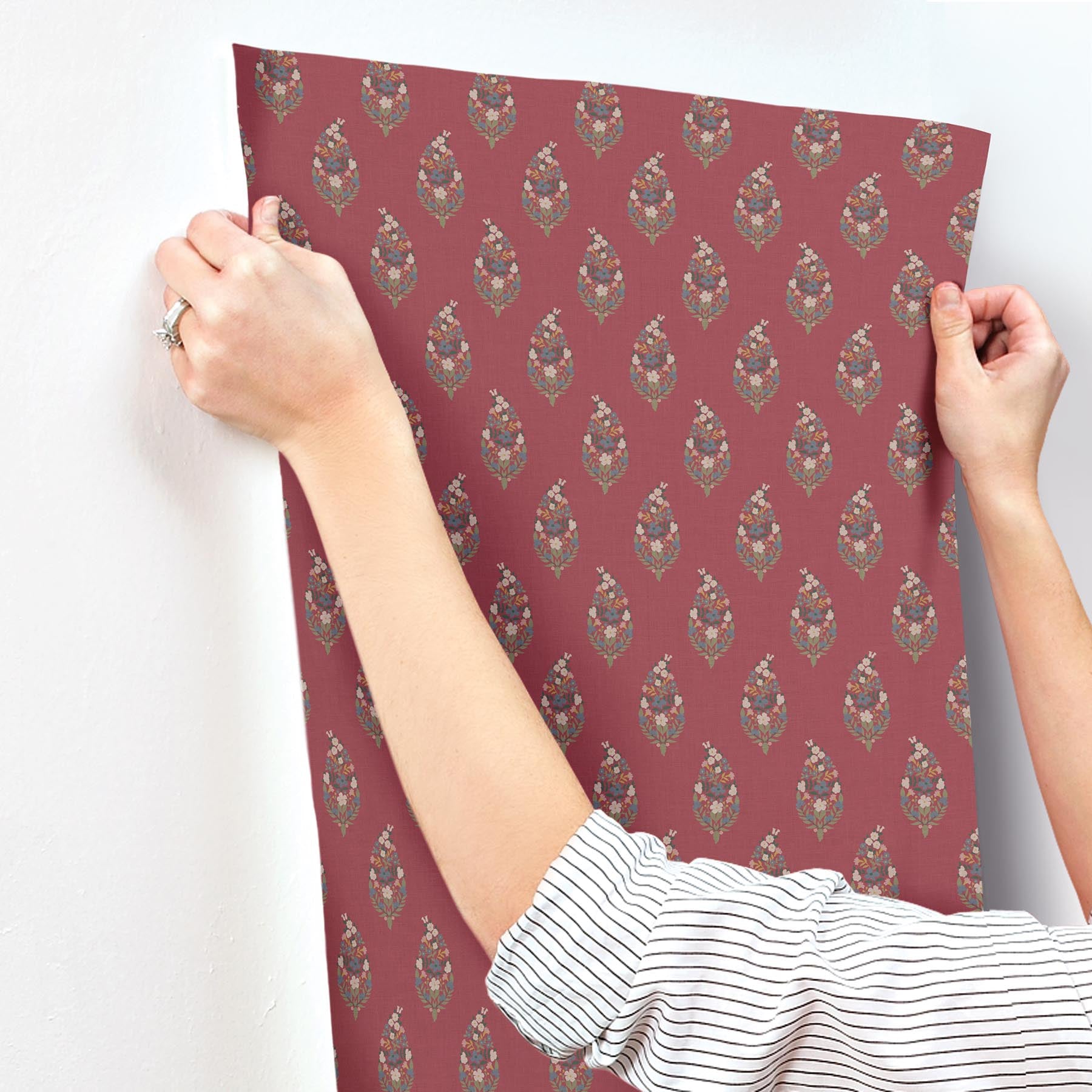 Rifle Paper Paisley Wallpaper- Burgundy RF7475