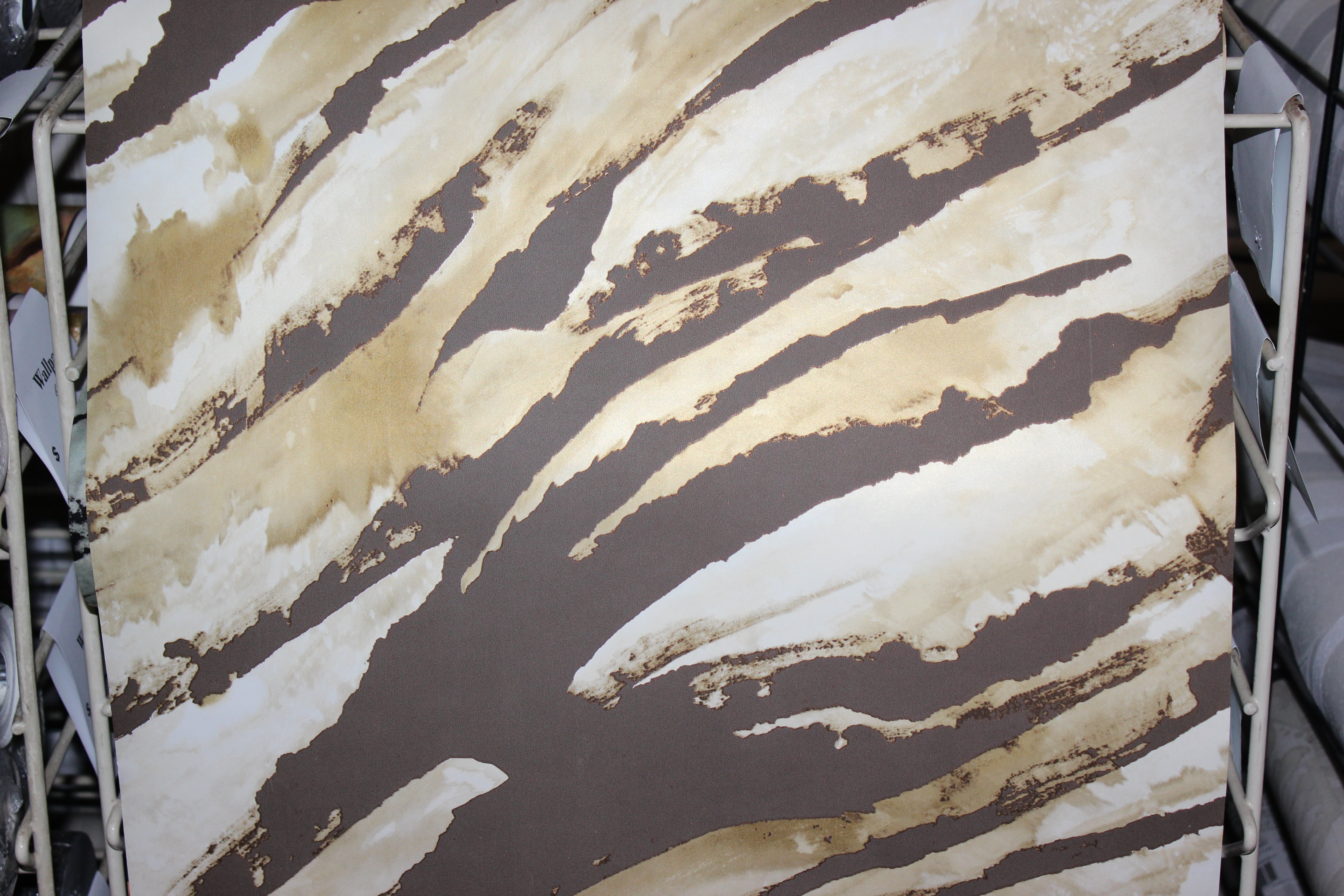 Brown Modern Tiger Stripe Wallpaper LW41007