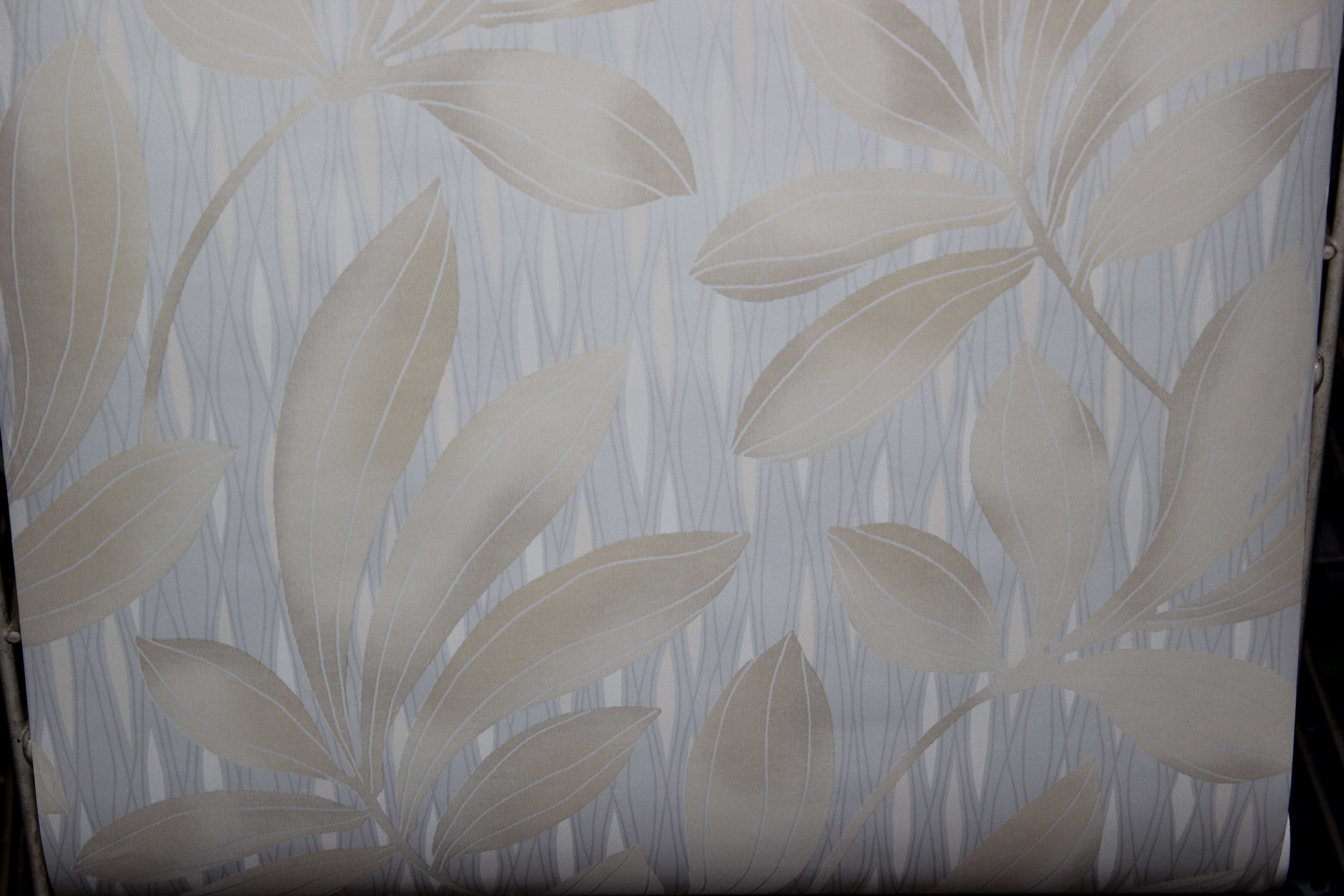 Golden Ivory Leaves FS40218