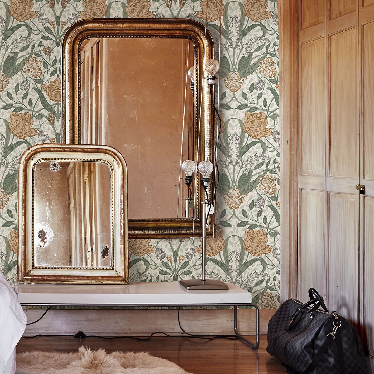 Tulipa Green Floral Wallpaper 33006