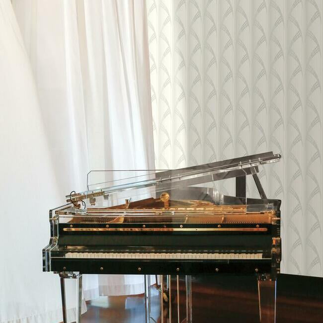 Metropolis Wallpaper- White/Cream CA1583