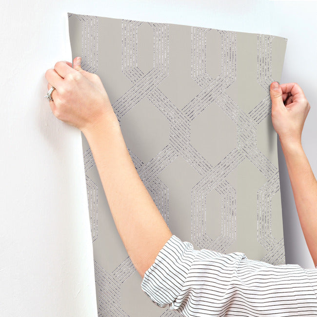 York Viva Lounge Wallpaper- Grey/Silver Y6221204