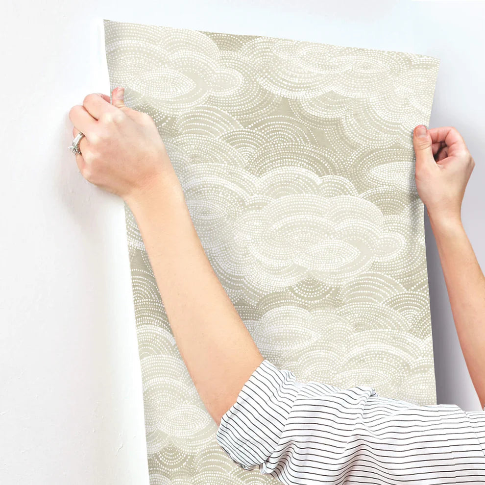 Vision Pearl Stipple Clouds Wallpaper 4122-72405 / YK72405