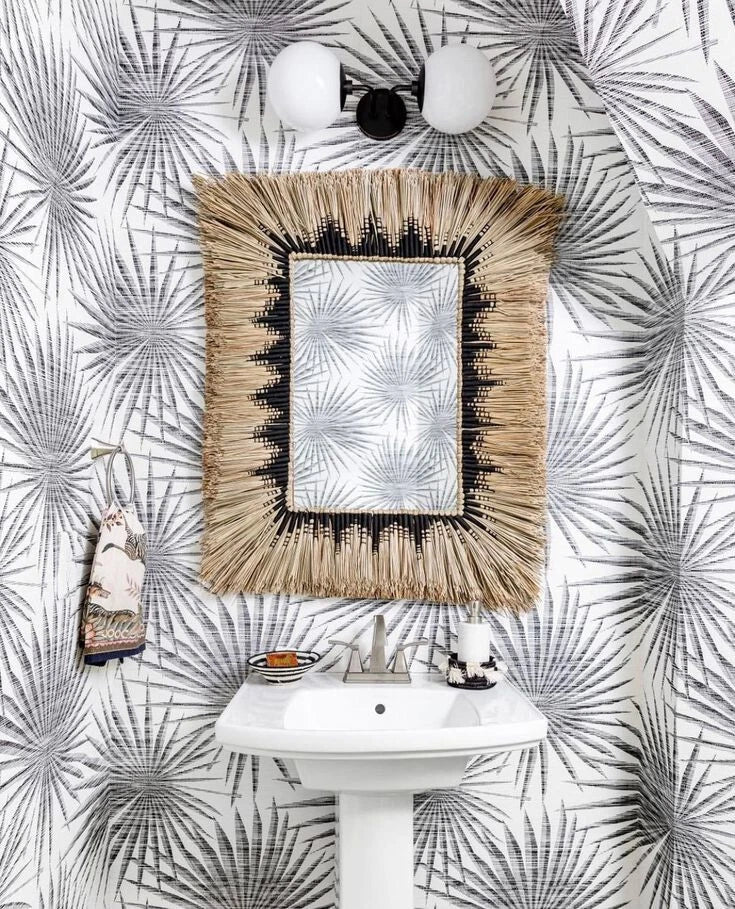 T10145 | Palm Frond, Tropics Thibaut Wallpaper